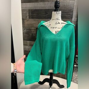 GAP Green V-Neck Sweater